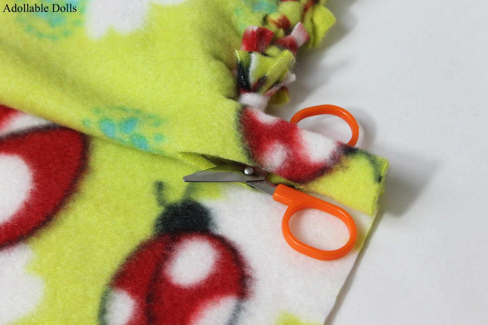 Adollable Dolls Make a NoSew Sleeping Bag!