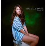 Bang Eun Young –  Blue and White Style Foto 9