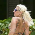 Lady Gaga Se Fue a La Playa y Mostró Sus Nalgas Monstruosas [Fotos] Foto 3
