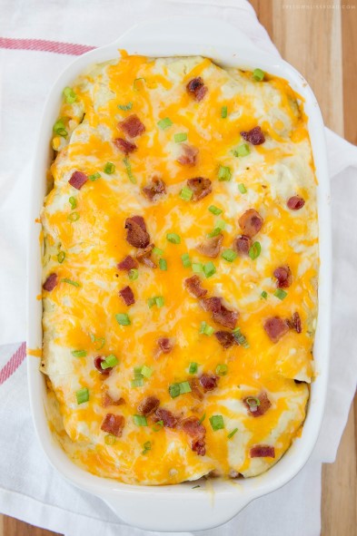 BREAKFAST ENCHILADA CASSEROLE RECIPE