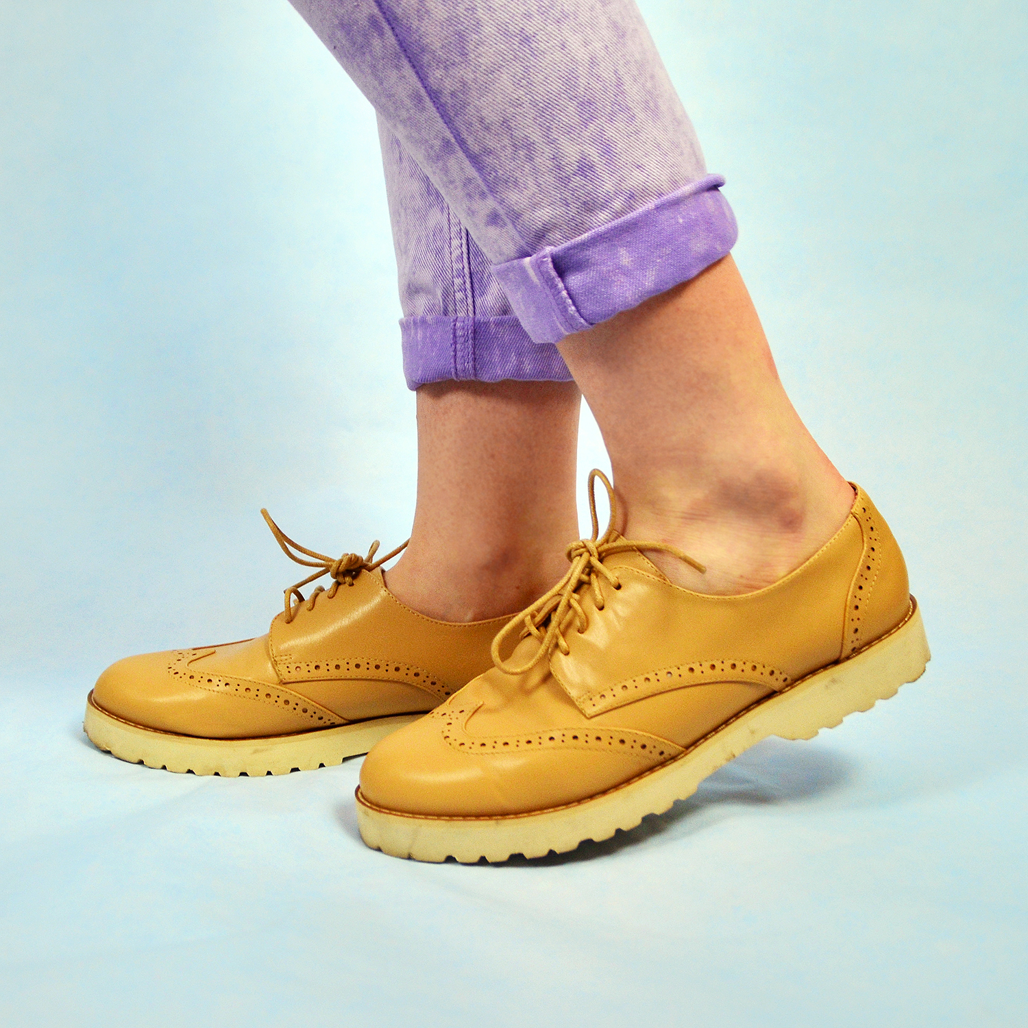 Stephi LaReine UK Style Blogger with pink hair - T-shirt * // Dirty Velvet Lilac Ripped Jeans * // Liquor & Poker Tan Platform Brogues * // Style Edit Blue Backpack * // Nica Handbags (and here) Rings * // Lilac Moon, Eurphoria Creations, Pretty Attitude Lilac Big Dial Watch // Olivia Burton (and here)