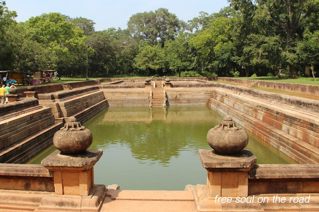 Kuttam Pokuna - Anuradhapura da non perdere