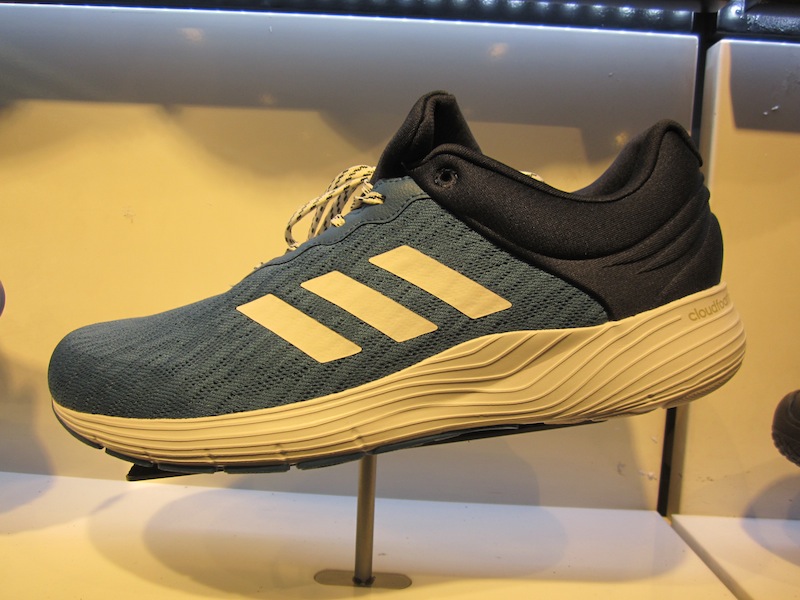 adidas fluid cloud