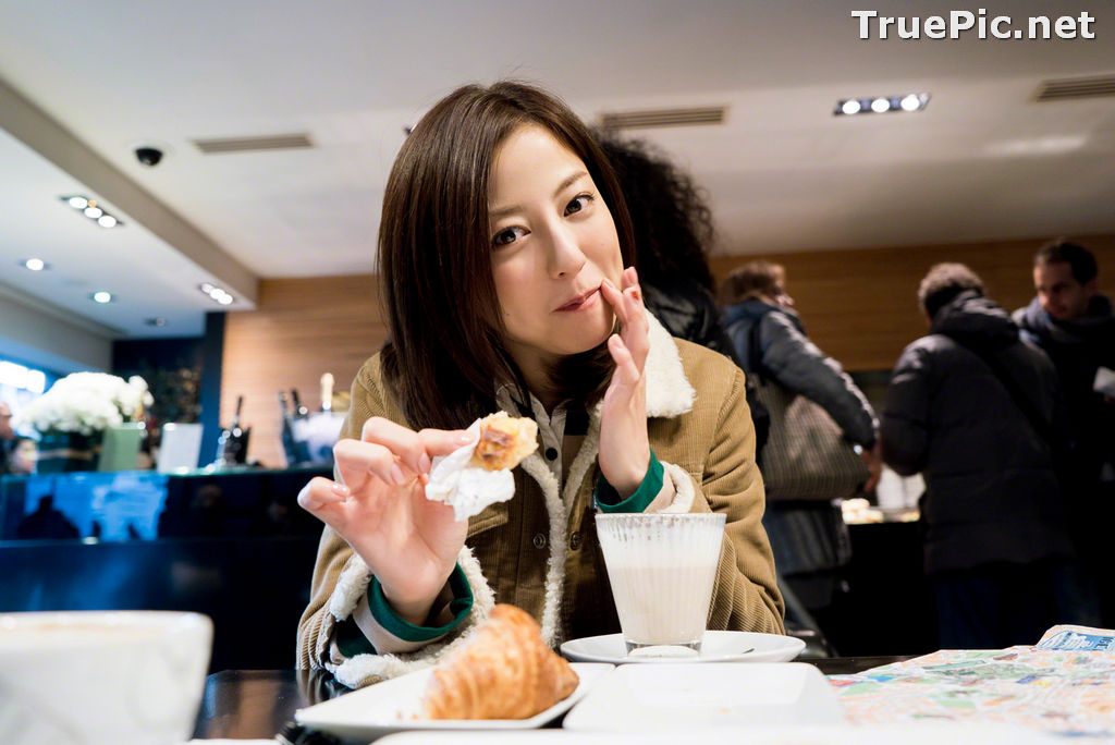 Image Wanibooks No.136 - Japanese Actress and Singer - Yumi Sugimoto - TruePic.net - Picture-13