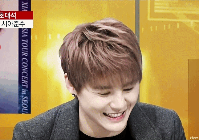 곧 31살 되는 시아준수.gif | 인스티즈