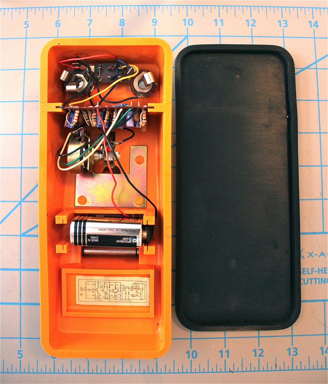 fuzzcollector: Kay Fuzz Tone