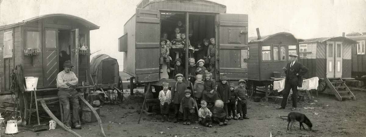 Vintage Photos of Everyday Life in Romani Communities Across Western Europe, 1930s - 40