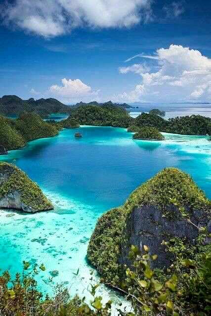  Tempat  Wisata  Di Papua 