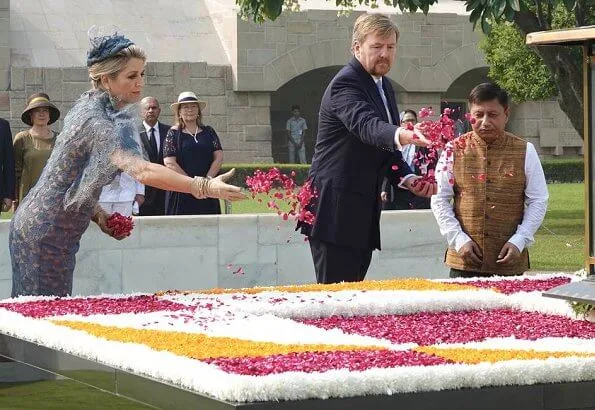 Queen Maxima wore Natan lace dress. President Ram Nath Kovind and First Lady Savita Kovind. Prime Minister Narendra Modi