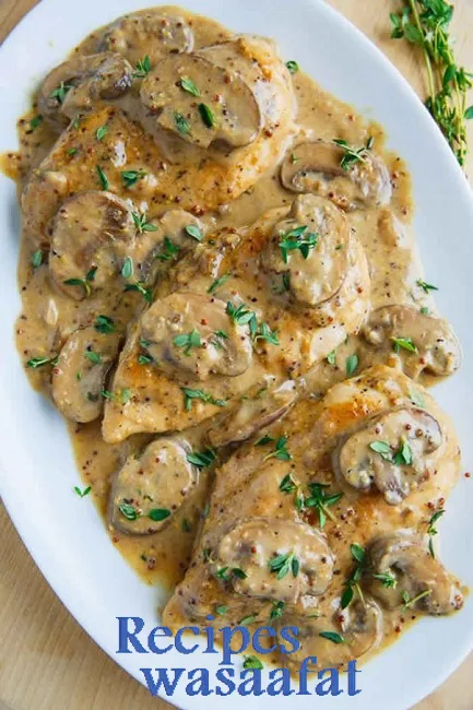 Chicken with mustard and mushrooms