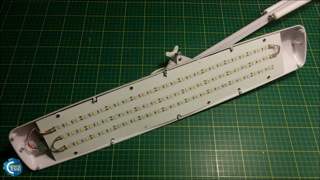 Jak dokonać modyfikacji lampy VELLEMAN VTLAMP6 na oświetlenie LED?