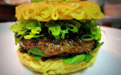 INTERNATIONAL:  ITALY:  Unusual hamburgers