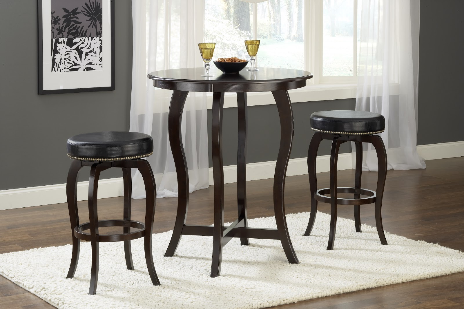 Hillsdale Furniture Luxury for Less The Wilmington Collection