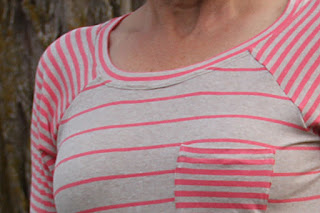 Lane Raglan striped knit from Style Maker Fabrics - neckband close up