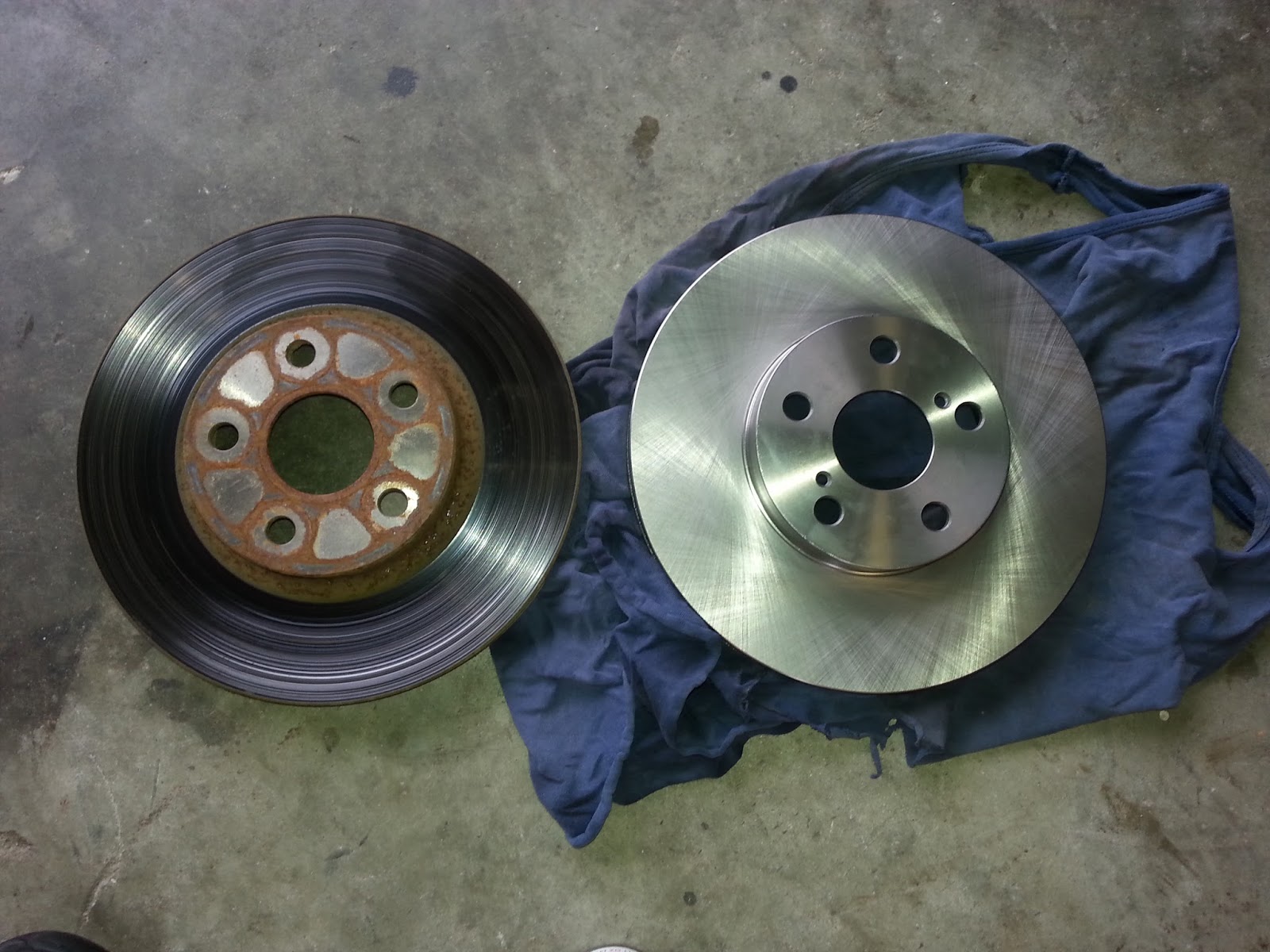Brakes And Rotors For 2015 Toyota Corolla