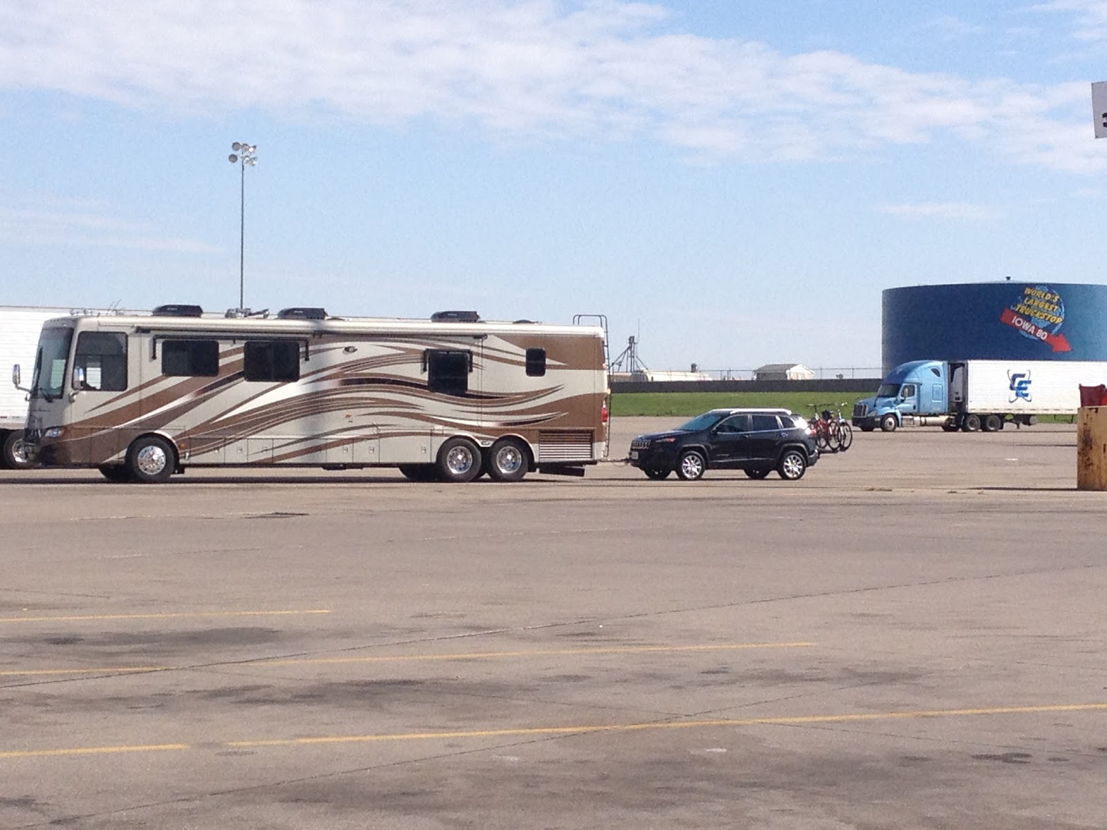 Donna and Gary's RV Adventures Des Moines, Iowa