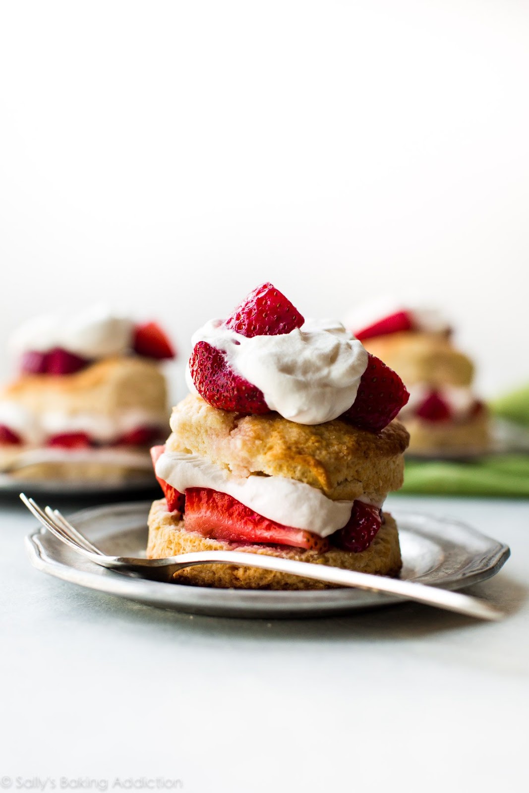 for an easy homemade strawberry shortcake recipe. for delicious single laye...