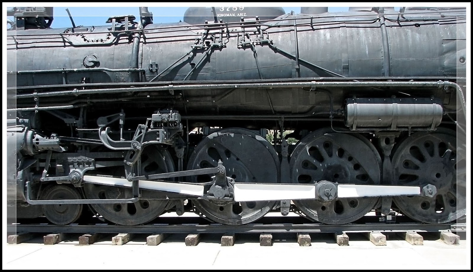 Ken's Photo Gallery ReadMore Park, Kingman, AZ