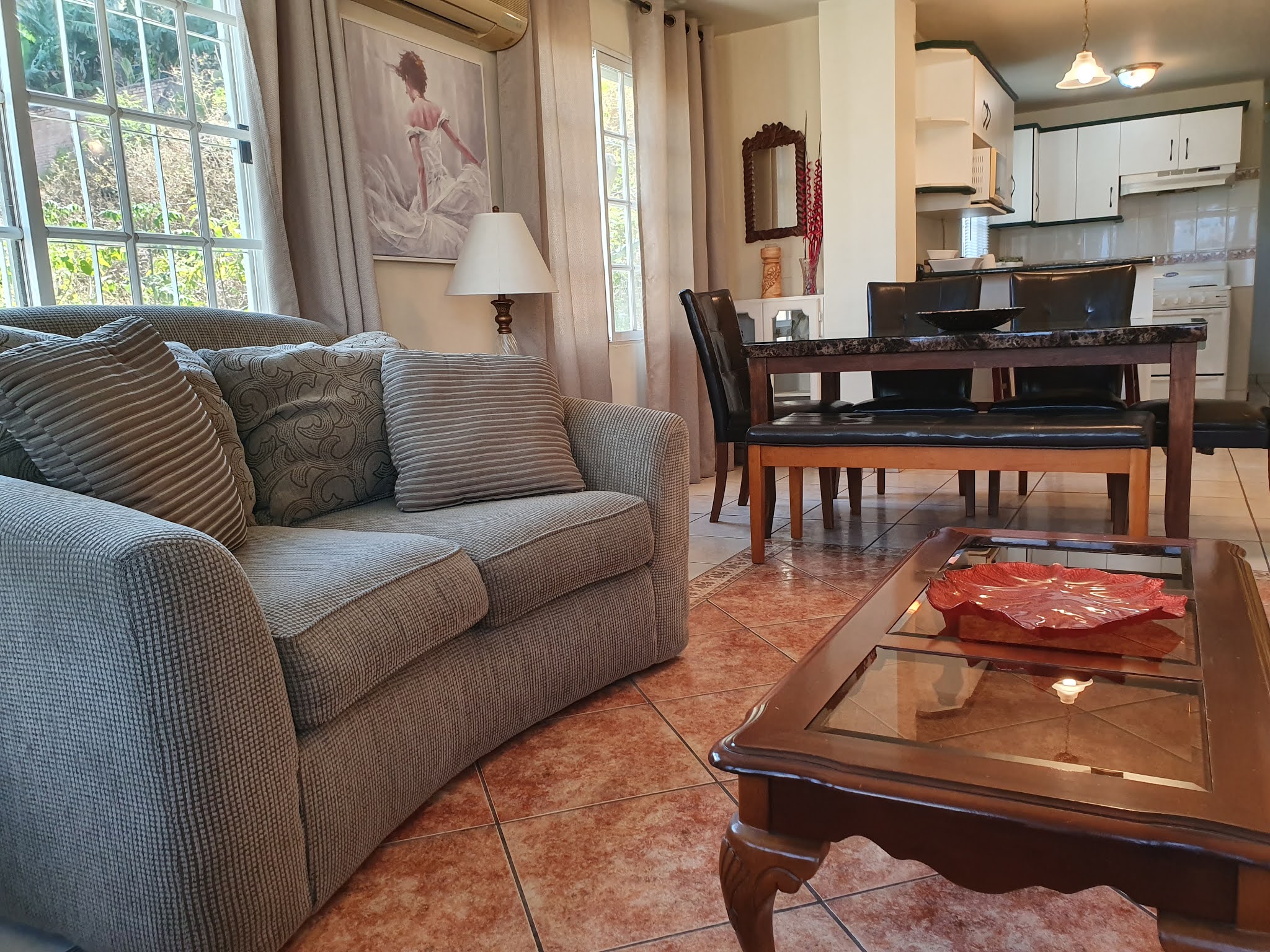 Apartments in Tegucigalpa (HONDURAS) APARTAMENTO AMUEBLADO 2 3