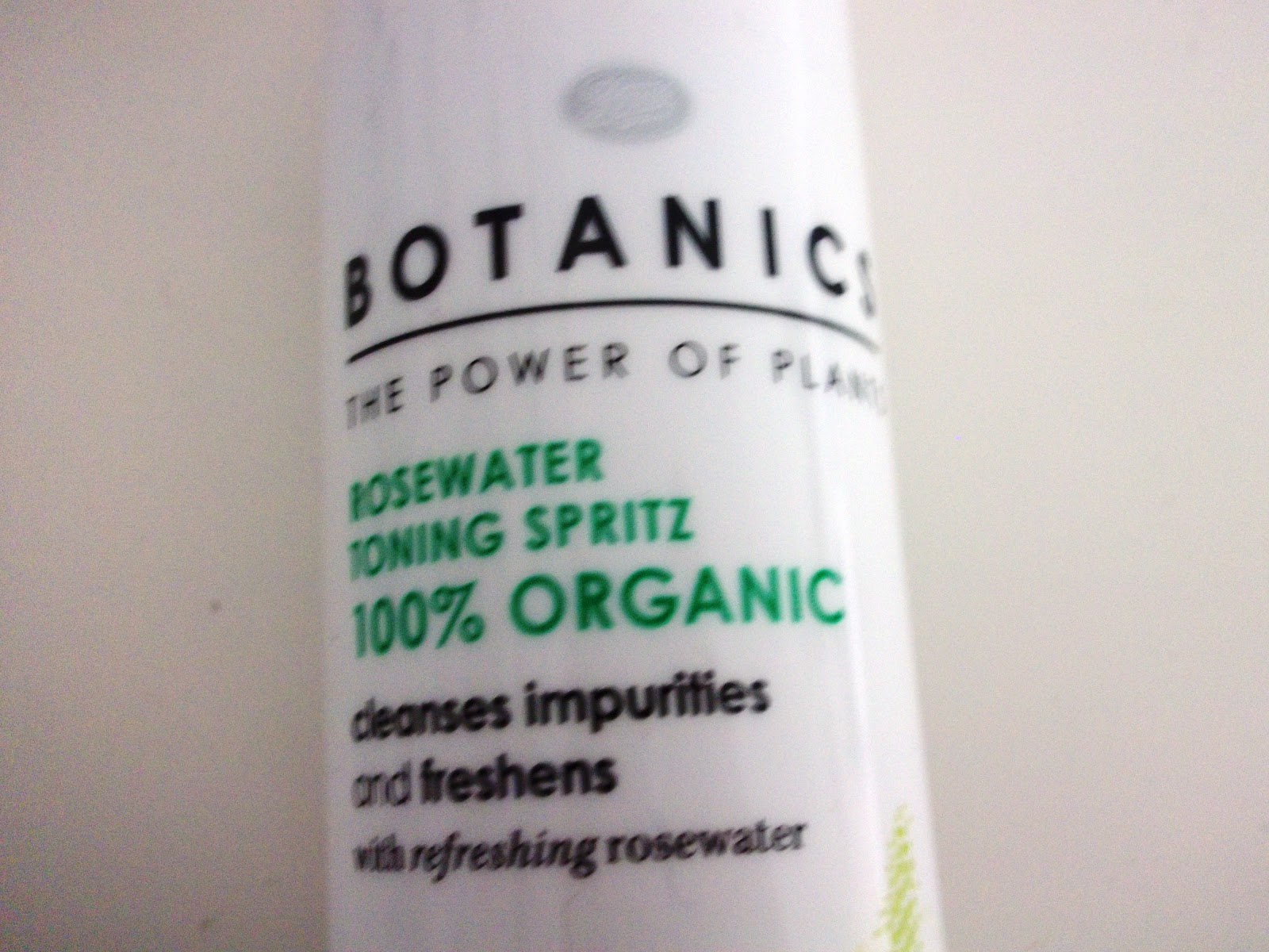 REVIEW Botanics Rosewater Toning Spritz the beauty mist.