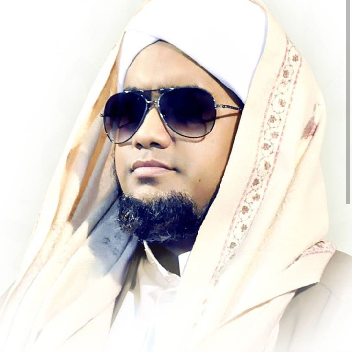 Nurul Musthofa Cidodol Kulon Biografi Al Habib Hasan Bin Jafar Assegaf