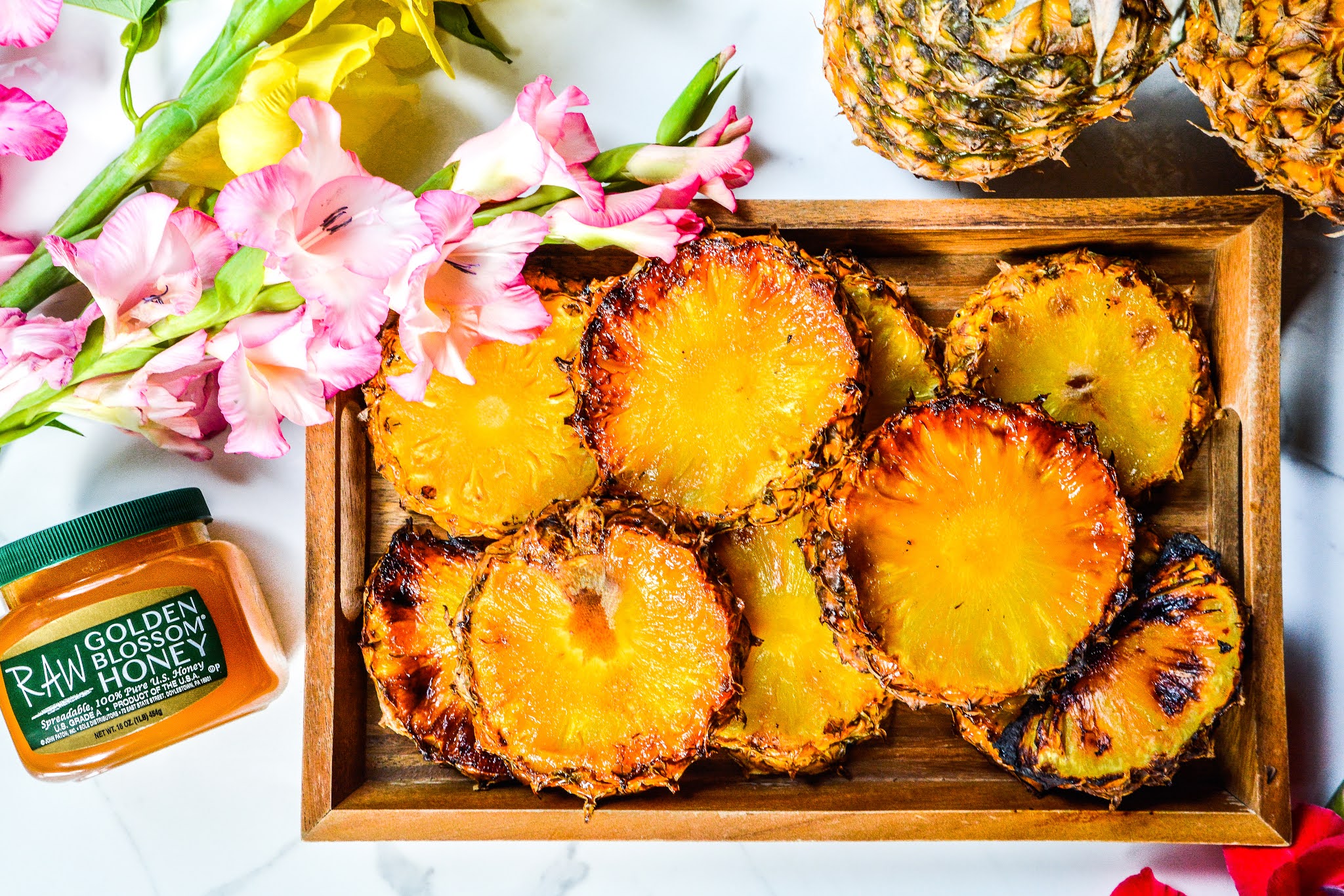 Theresa's Mixed Nuts Roasted Pineapple