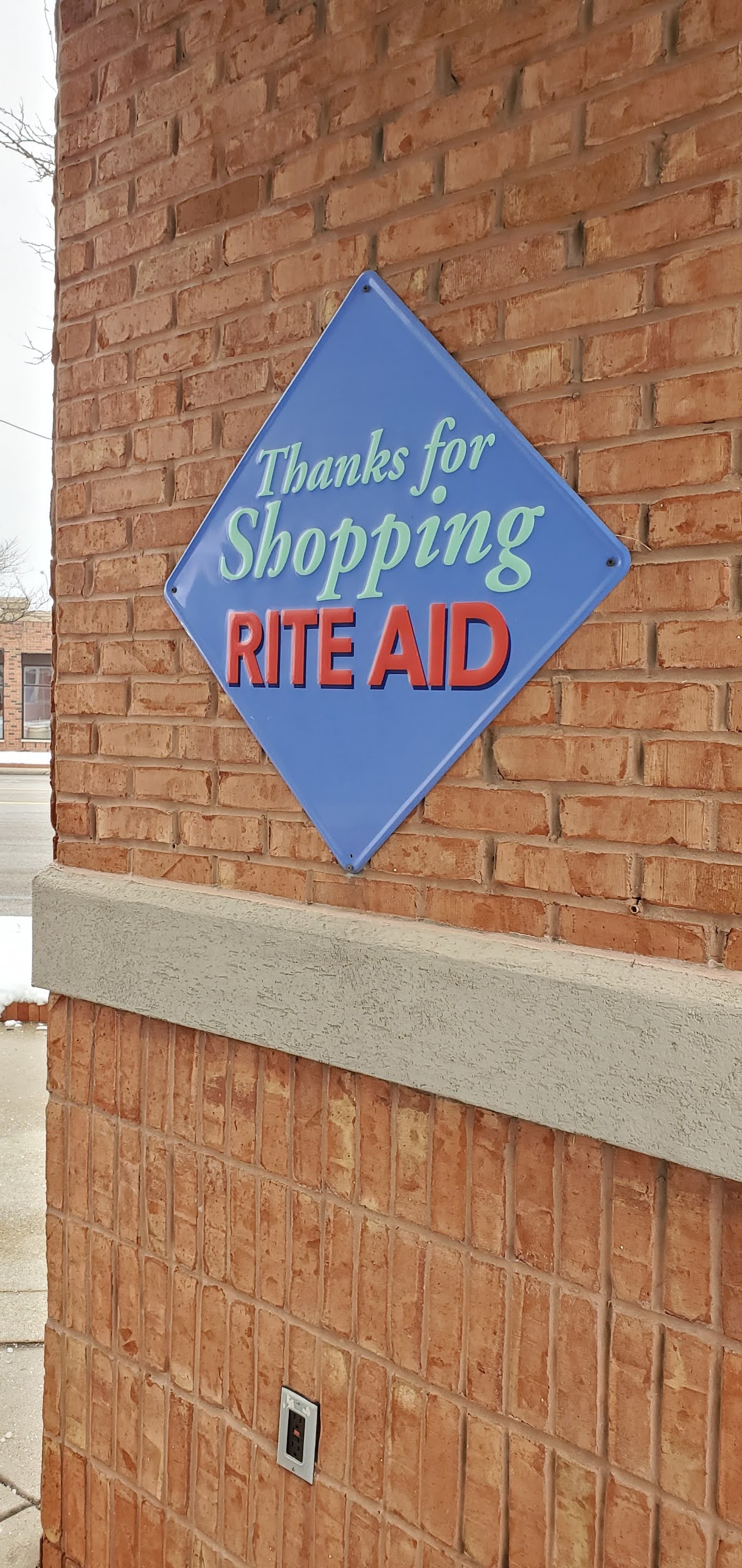 Contributor Post Rite Aid 4466, Garden City, Michigan