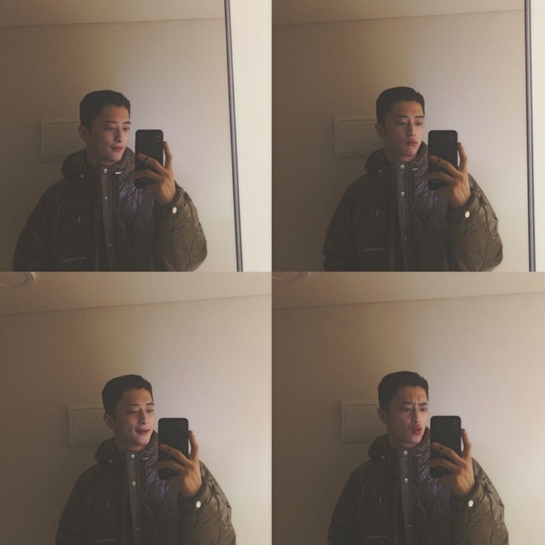 흑발 3.5명에 은발 0.5명인 그룹 | 인스티즈