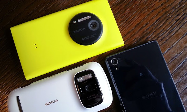 Nokia 808 PureView and Sony Xperia Z2 pose with the Lumia 1020