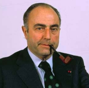 Famous Pipe Smokers Paul Vanden Boeynants