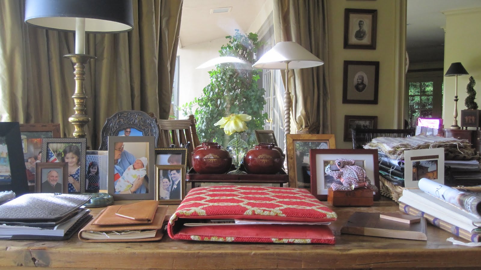 Joe Ruggiero Designer/ HGTV Host: November 2011