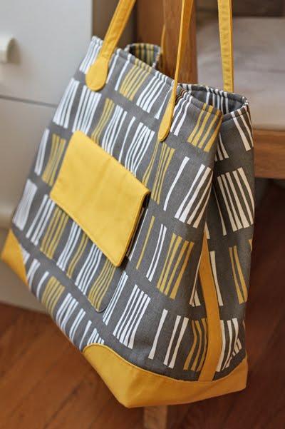 Butterick tote bag: finished! | How About Orange