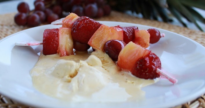 REZEPT: KARAMELLISIERTE FRUCHTSPIEßE