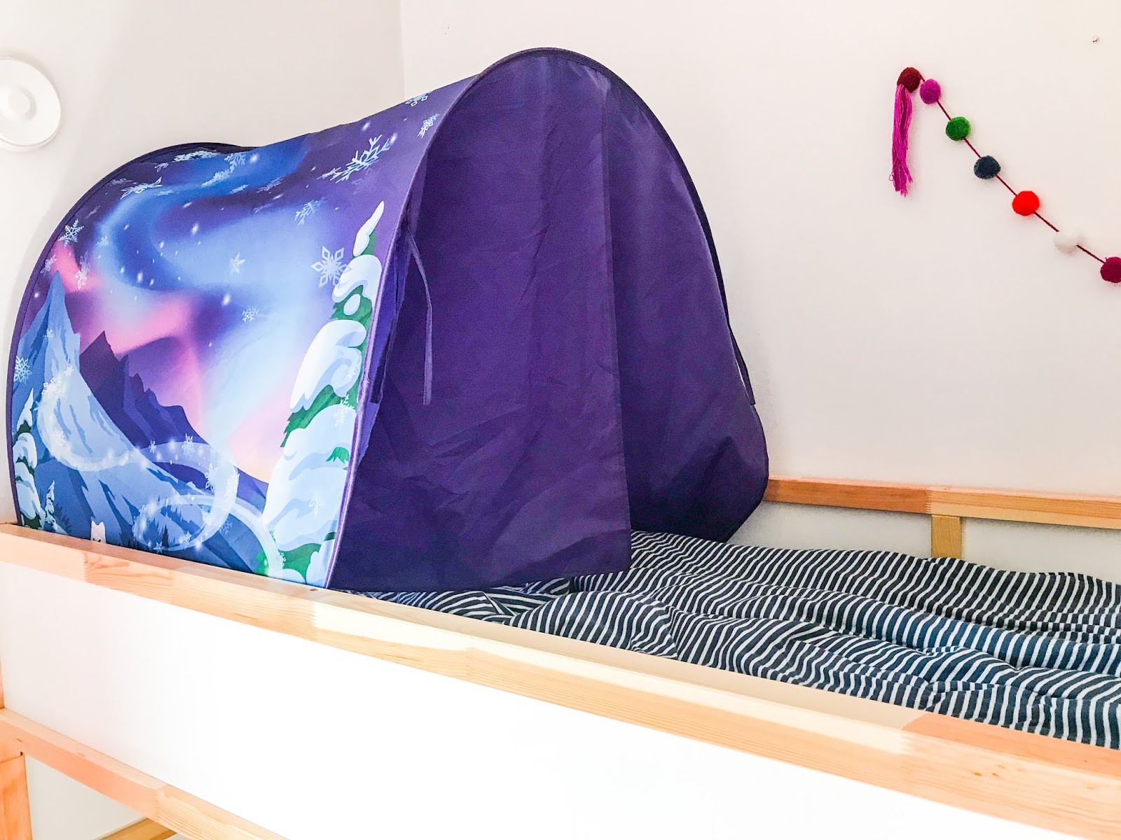 A Private Space For A Shared Bedroom Dream Tents Review Counting To Ten