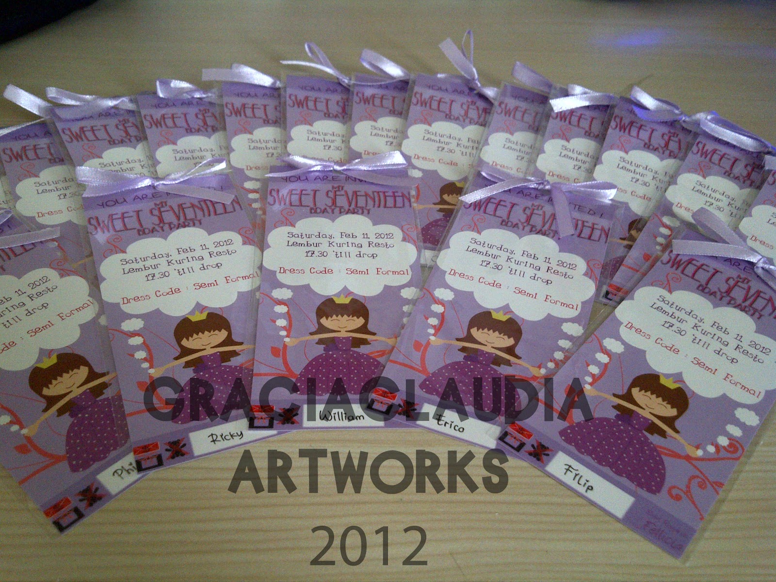 GC Design & Make Up: FELLICIA'S SWEET SEVENTEEN INVITATION