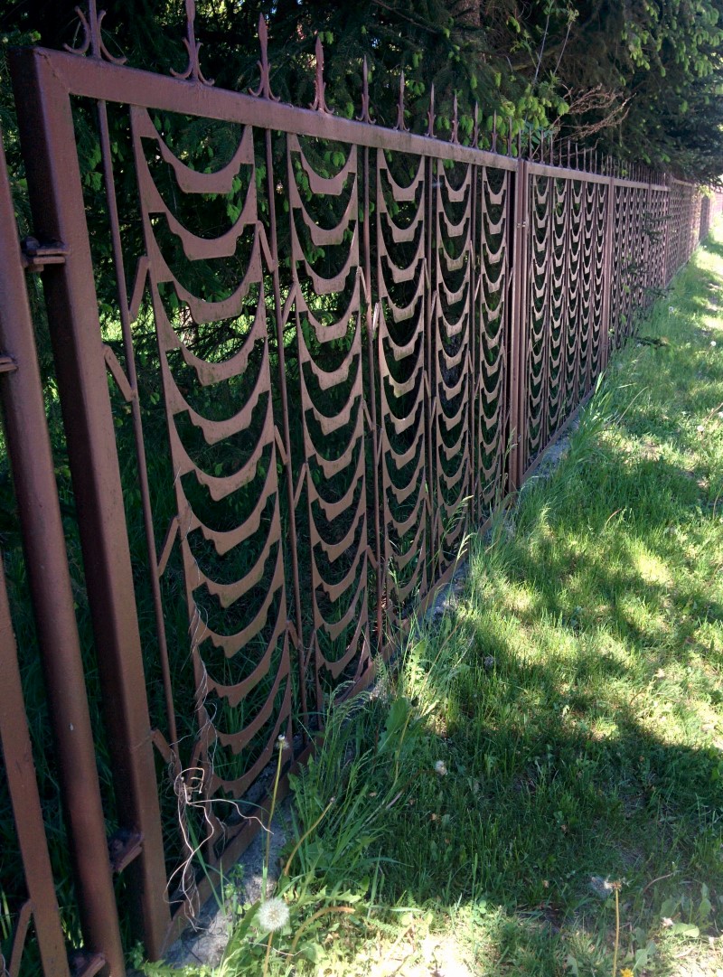 O rzeczach - wiekowych, intrygujących, osobliwych, kolekcjonerskich, dizajnerskich: PŁOTY POLSKIE