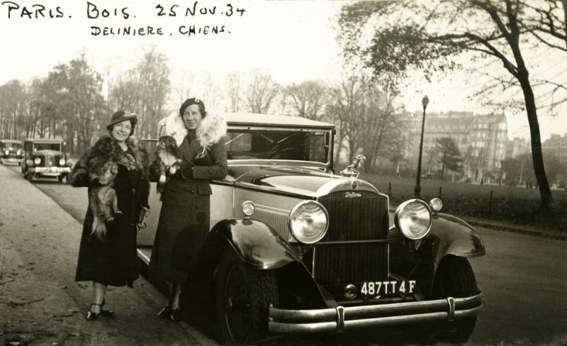 37 Cool Pics That Capture Women Posing With Their '30s Cars ...