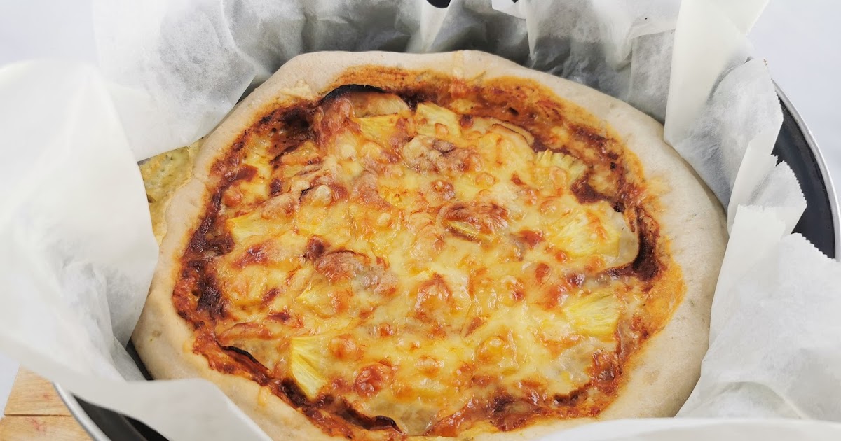 Kohári Évi Sajtos szélű pizza