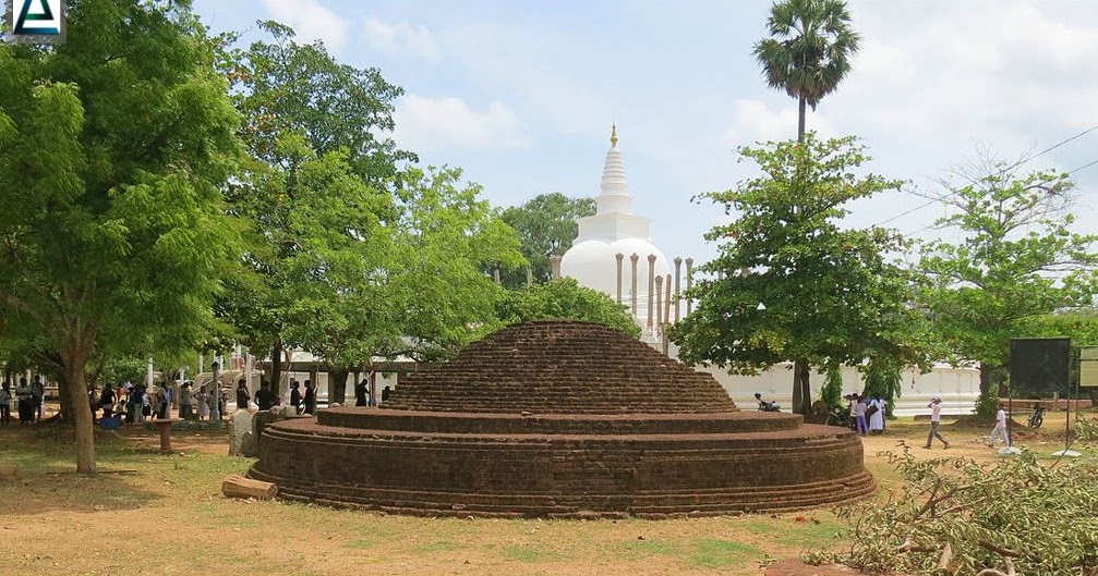Padalanchana Stupa