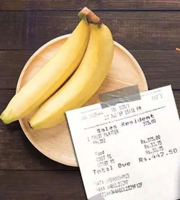 News, India, Hotel, GST, Fine, Twitter, Bollywood, Assistant Excise and Taxation Commissioner, Five Star Hotel fined Rs 25000 for charging Rs 442 for 2 bananas 