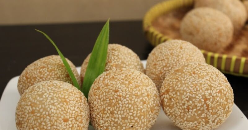 Bismillaahi ArRahmaani ArRahiim Makanan Dan Minuman