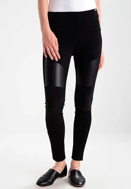 Leather leggings outfit: let's learn how to match them!