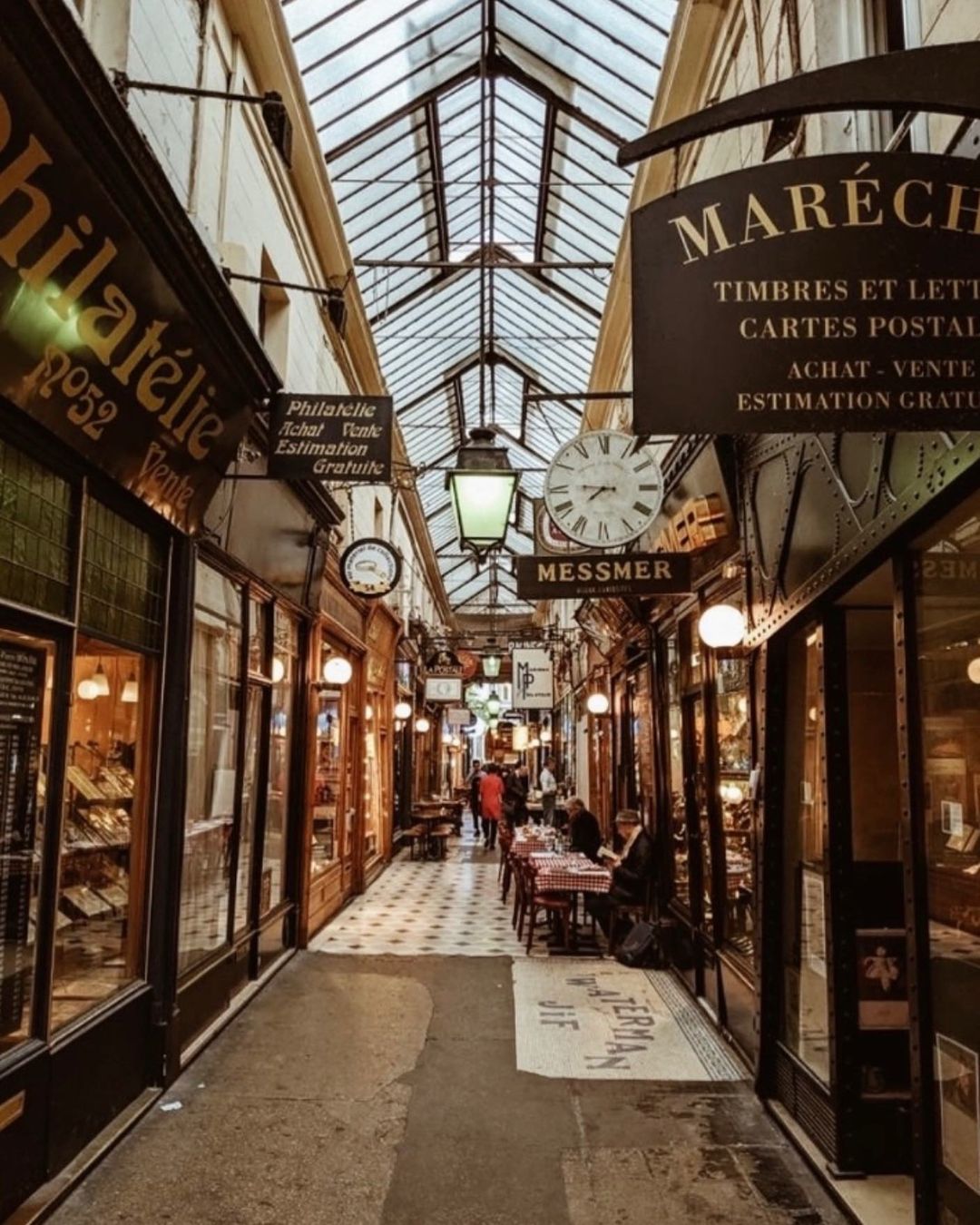 Passage des Panoramas jalan indah di Paris