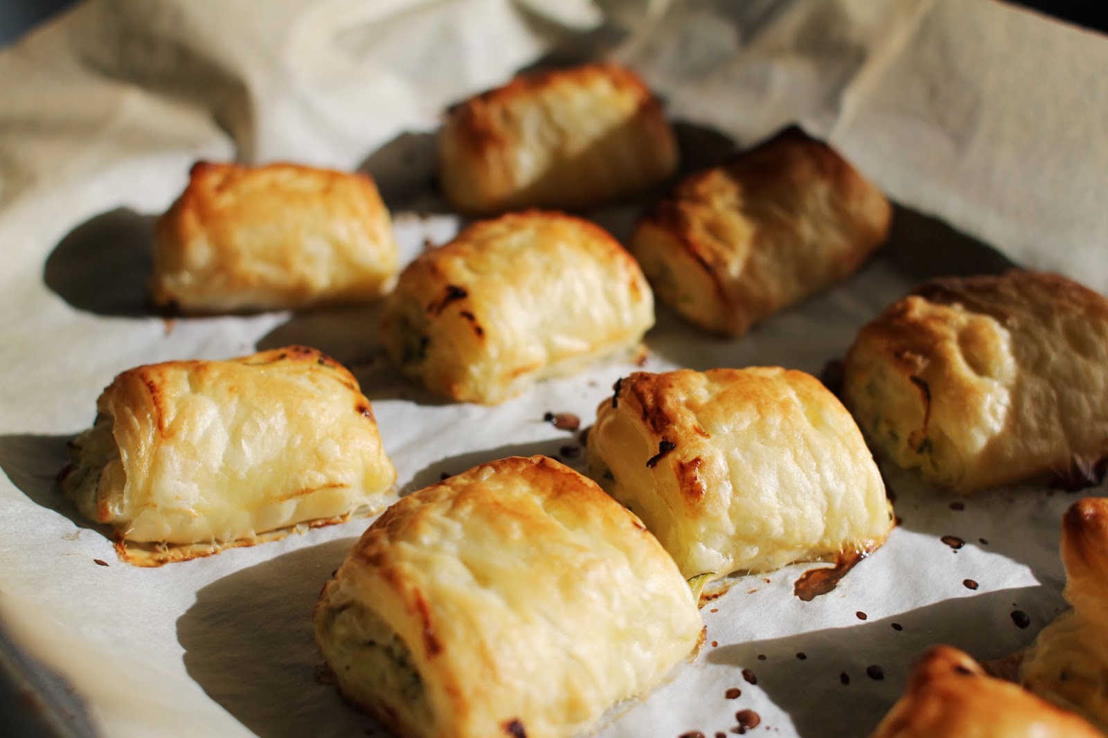 mamacook Vegetarian "Sausage" Rolls for the Whole Family