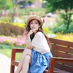 Jo Sang Hi – Beautiful Outdoor Foto 2