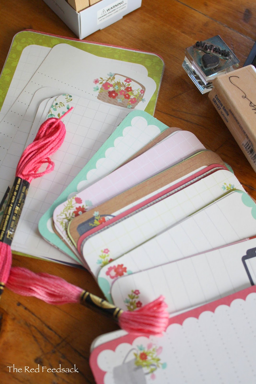 The Red Feedsack: Home-Made Cards {Tutorial}