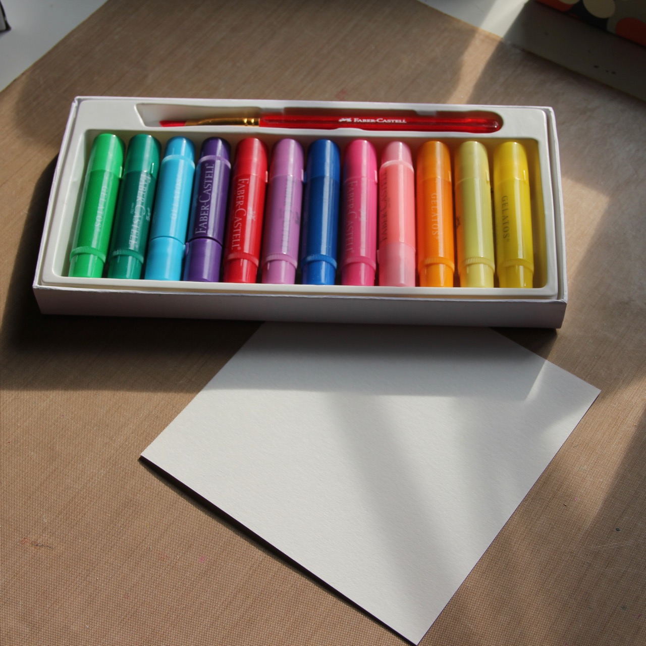 Distress crayons vs Gelatos vs Prima oil pastels Atelier Brouček