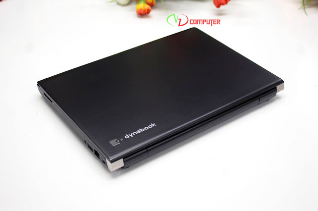 Toshiba Dynabook R734