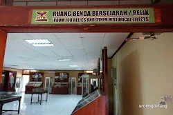 ruang relik monumen pancasila sakti