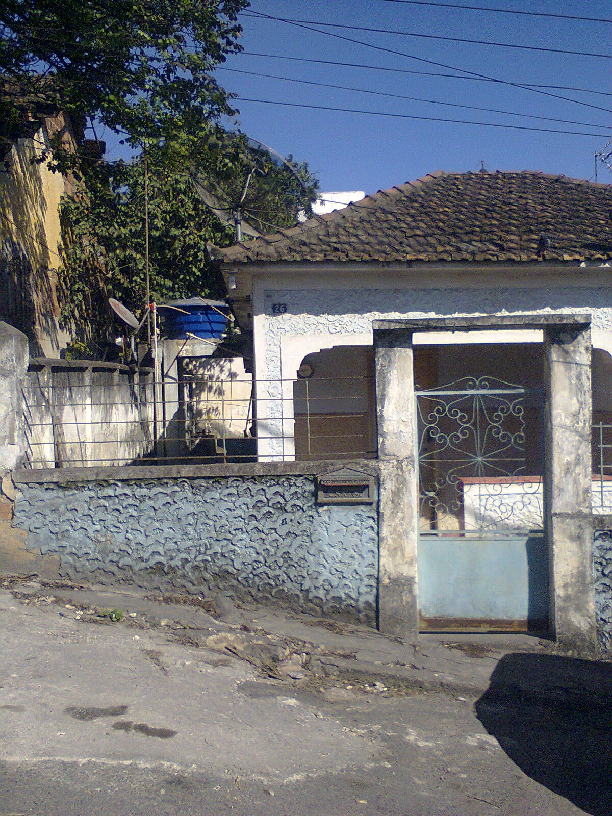 Imóvel para quem casa e para quem quer casa!: Casa linear, próximo ao